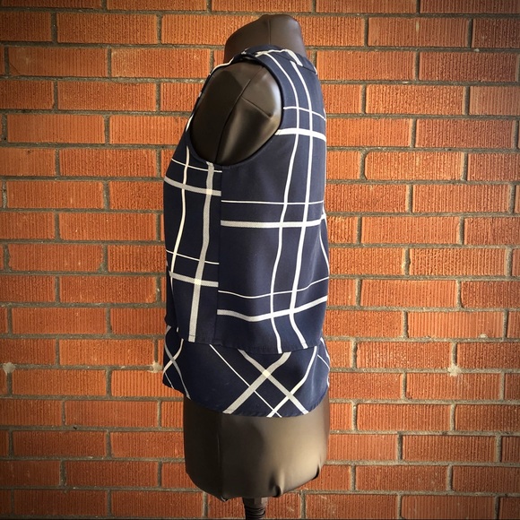 Zara Sleeveless Plaid top - Picture 4 of 14